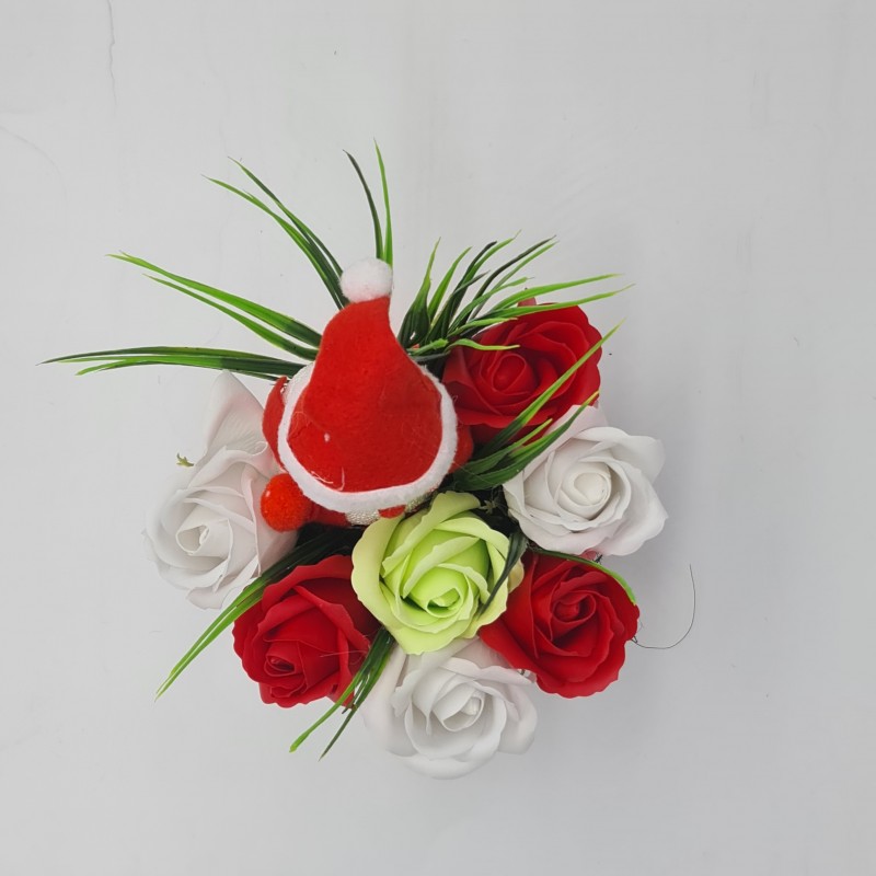 Aranjament floral deosebit, craciun, 7 trandafiri, om de zapada mare