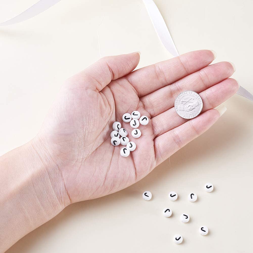 Margele acrlice cu litera J rotunde, 7 mm, White, 100 bucati, Vivo AK701