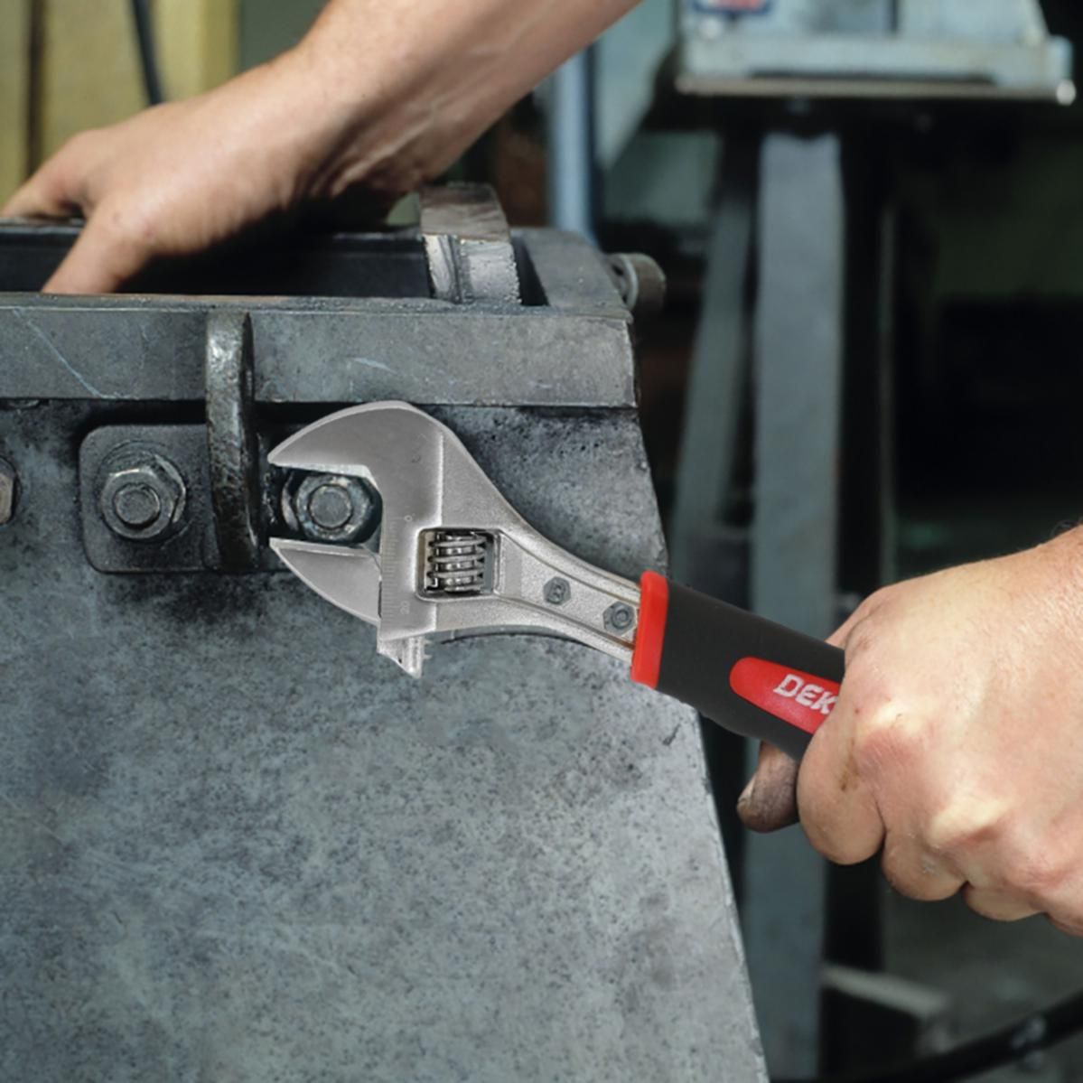 Cleste pentru dezizolat, taiat si sertizat Dekton, DT20710