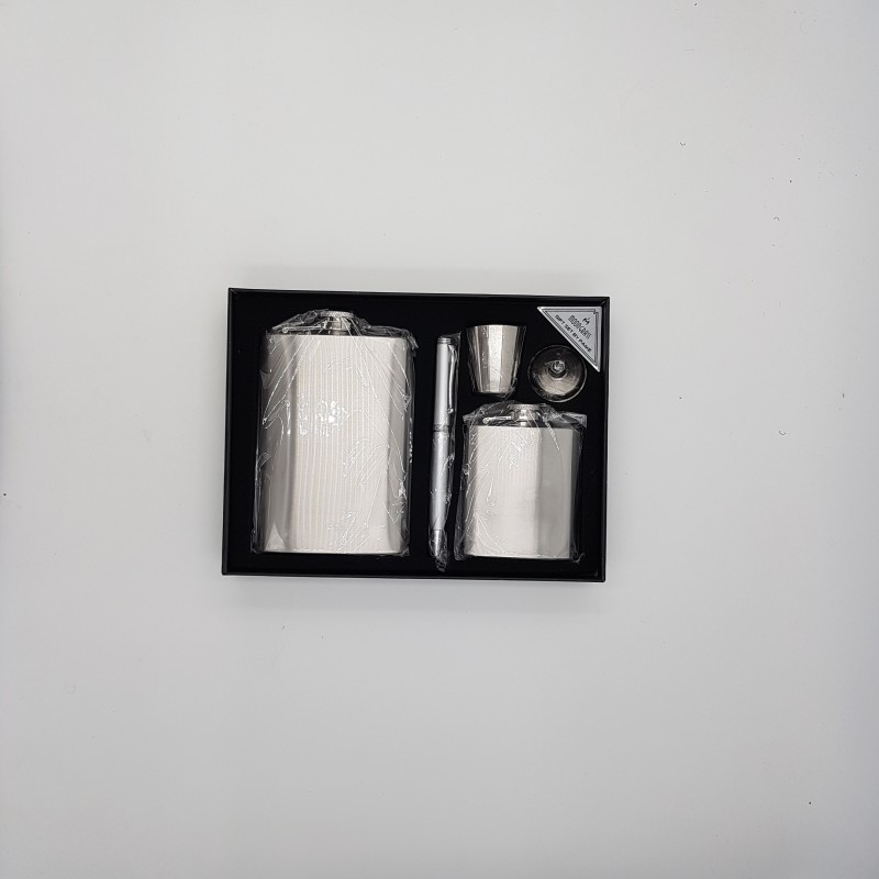 Set 2 sticle metal otel inoxidabil 9oz si 3oz pentru bauturi fine, pahar si pix
