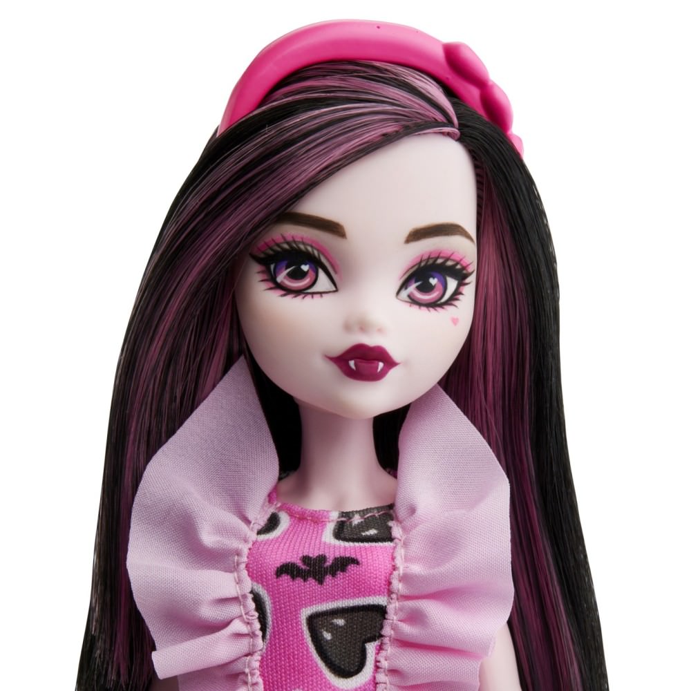 Papusa monster high draculaura