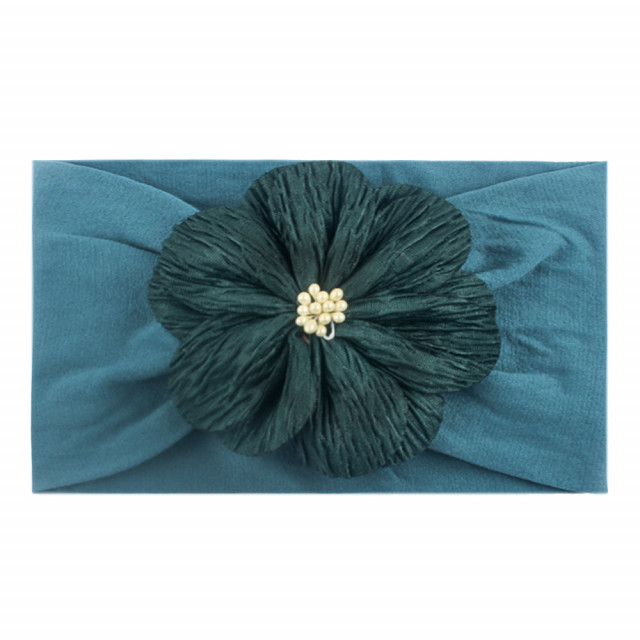 Bentita lata pentru bebeluse cu floare aplicata (marime disponibila: 0-12 luni,