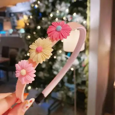 Bentita cu floricele (model: 6)