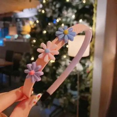 Bentita cu floricele (model: 6)