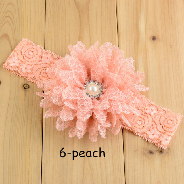 Bentita din dantela cu floare si perluta (culoare: galben, marime disponibila: