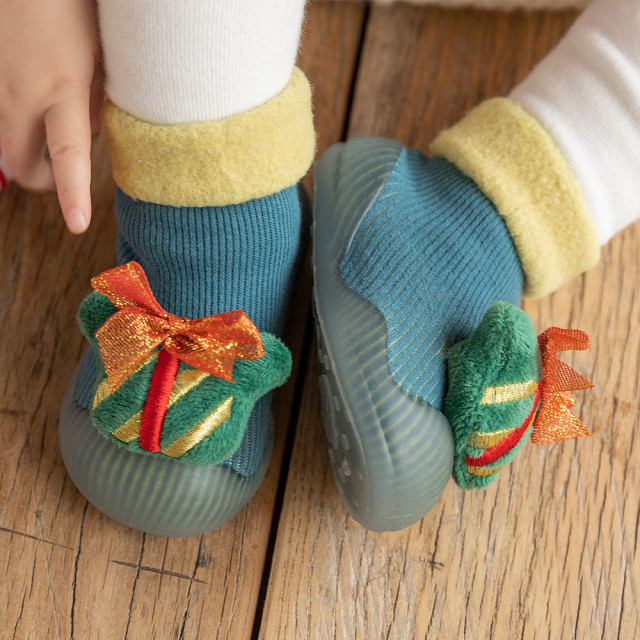 Mocasini cu talpa antiderapanta - gift (marime disponibila: marimea 26)