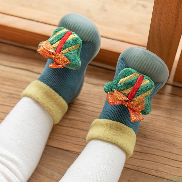 Mocasini cu talpa antiderapanta - gift (marime disponibila: marimea 26)