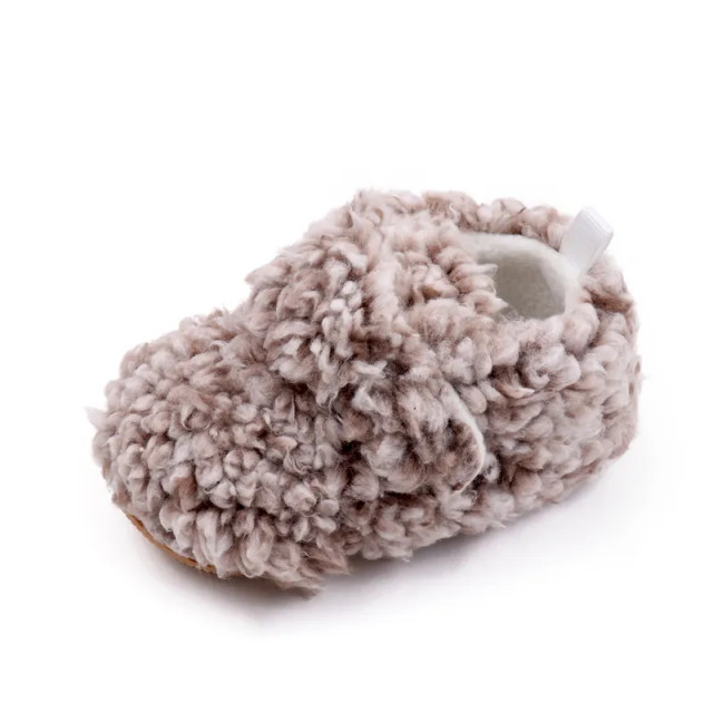 Botosei crem cu alb - pufosila (marime disponibila: 9-12 luni (marimea 20