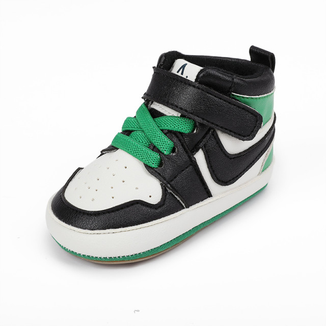 Adidasi albi cu negru si verde, inalti pentru bebelusi (marime disponibila: 3-6