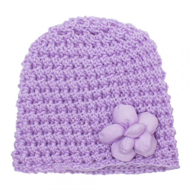 Caciulita crosetata cu floricica aplicata (marime disponibila: 6-9 luni