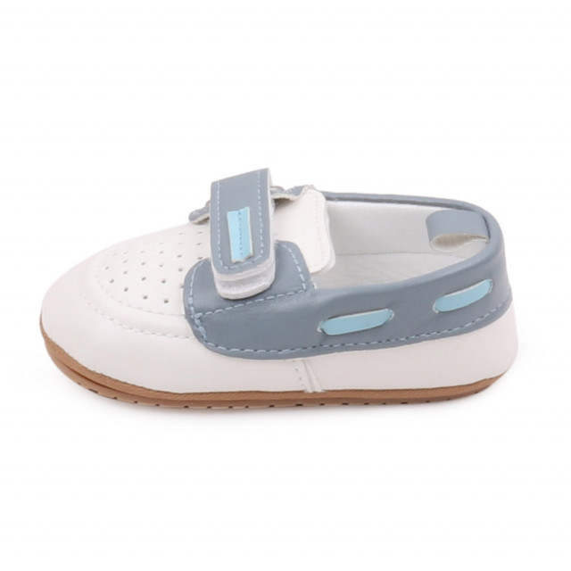 Pantofiori albi cu bleu de ocazie pentru baietei (marime disponibila: 3-6 luni