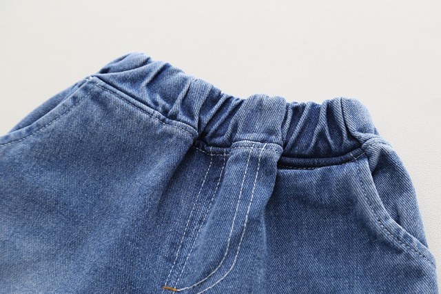 Costumas cu tricou alb si blugi pentru baietei - bear (marime disponibila: 5