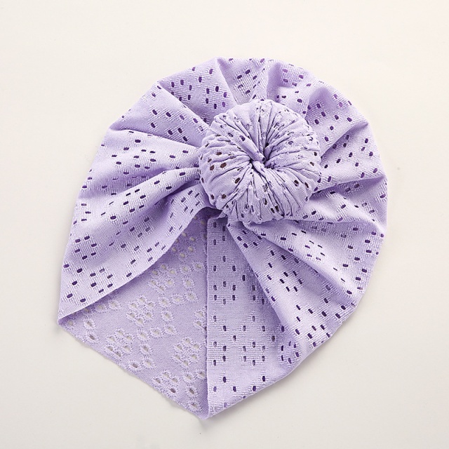 Caciulita tip turban cu model ajurat (marime disponibila: 3-6 luni (marimea 18