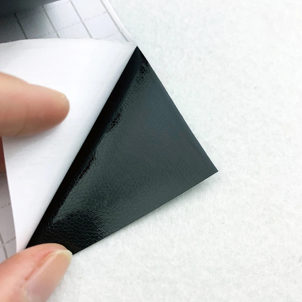 Folie auto pentru colantare integrala, termoplastica, cu tehnologie