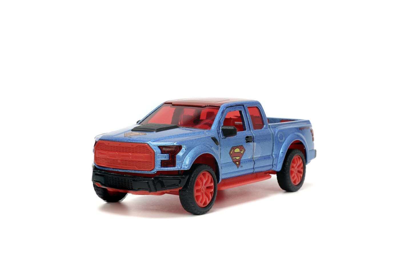 Set figurina superman cu masinuta metalica 2017 ford f150 raptor scara 1:32
