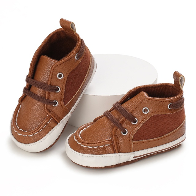 Pantofi pentru bebelusi, maro, cu sireturi (marime disponibila: 9-12 luni