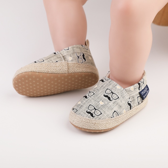 Pantofiori tip mocasini - mustache (marime disponibila: 9-12 luni (marimea 20