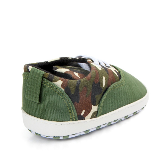 Pantofiori verzi pentru bebelusi - army (marime disponibila: 3-6 luni (marimea