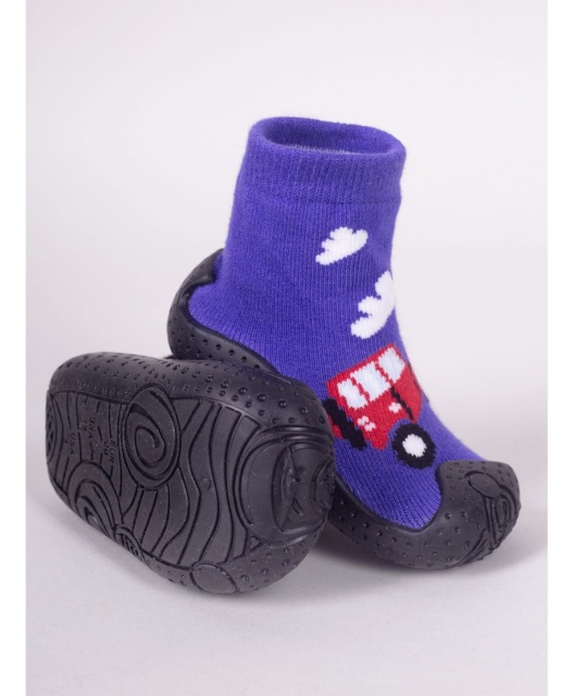 Mocasini pentru copii cu talpă antiderapantă – model mașină de pompieri roșie