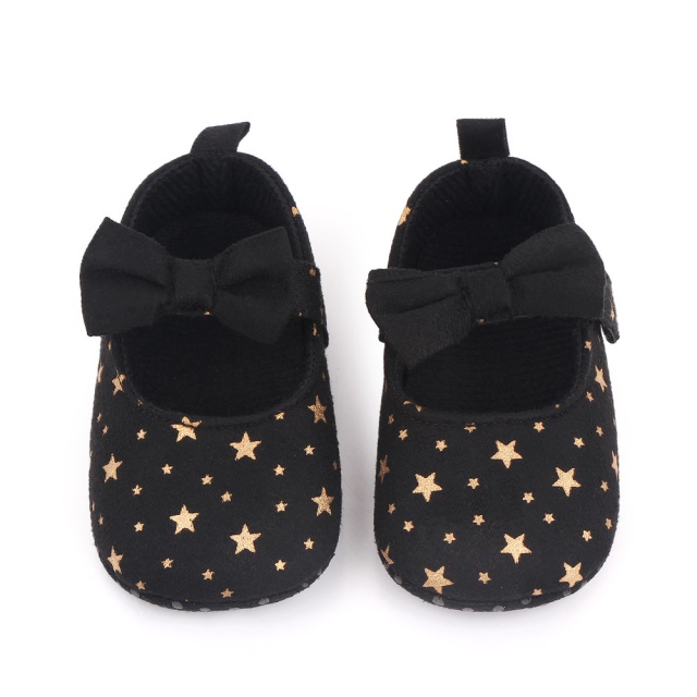 Pantofiori bebelusi negri cu stelute aurii si fundita eleganta (marime