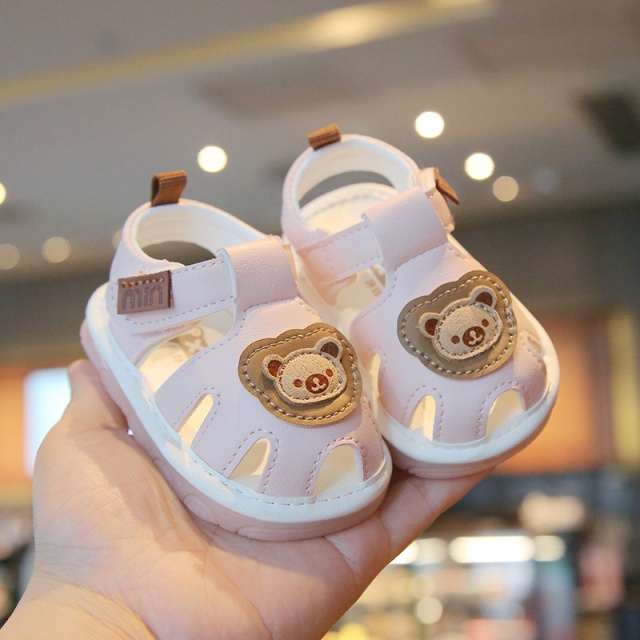 Sandalute roz cu piuitoare - ursulet (marime disponibila: marimea 21)