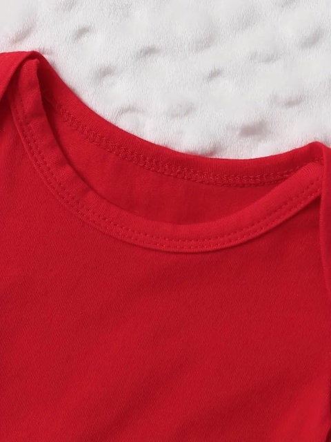 Set sarafan alb cu inimioare si body rosu (marime disponibila: 9-12 luni