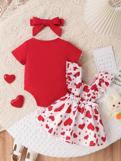 Set sarafan alb cu inimioare si body rosu (marime disponibila: 9-12 luni