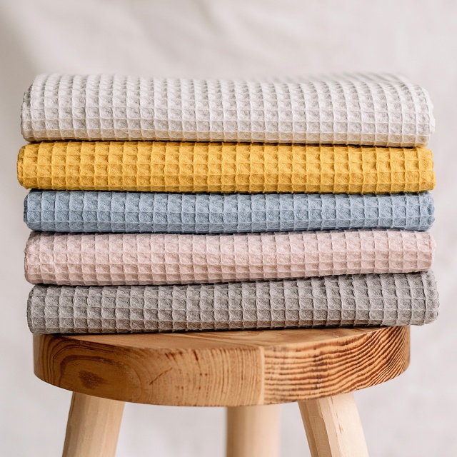 Paturica si prosop 2 in 1 nou nascut skiddou teppi, 100% bumbac, gri deschis,