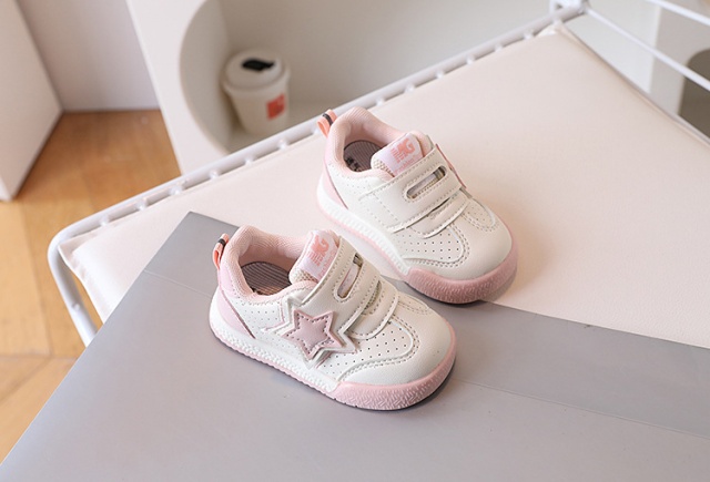 Adidasi albi pentru fetite - pink star (marime disponibila: 6-9 luni (marimea