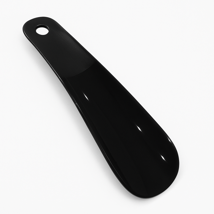 Incaltator pantofi din plastic rezistent, cu gaura pentru agatare, 16 cm