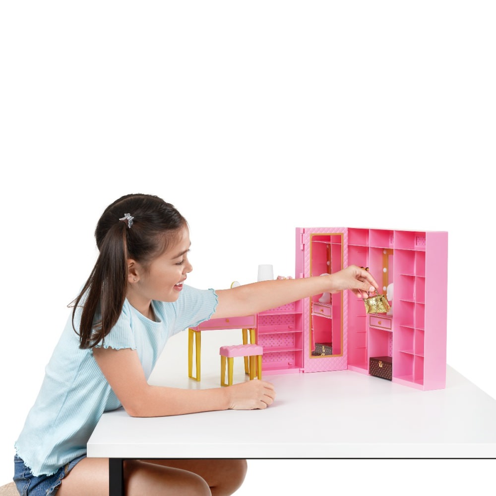 Set 5 surprise - dream wardrobe, fashion mini brands, s1