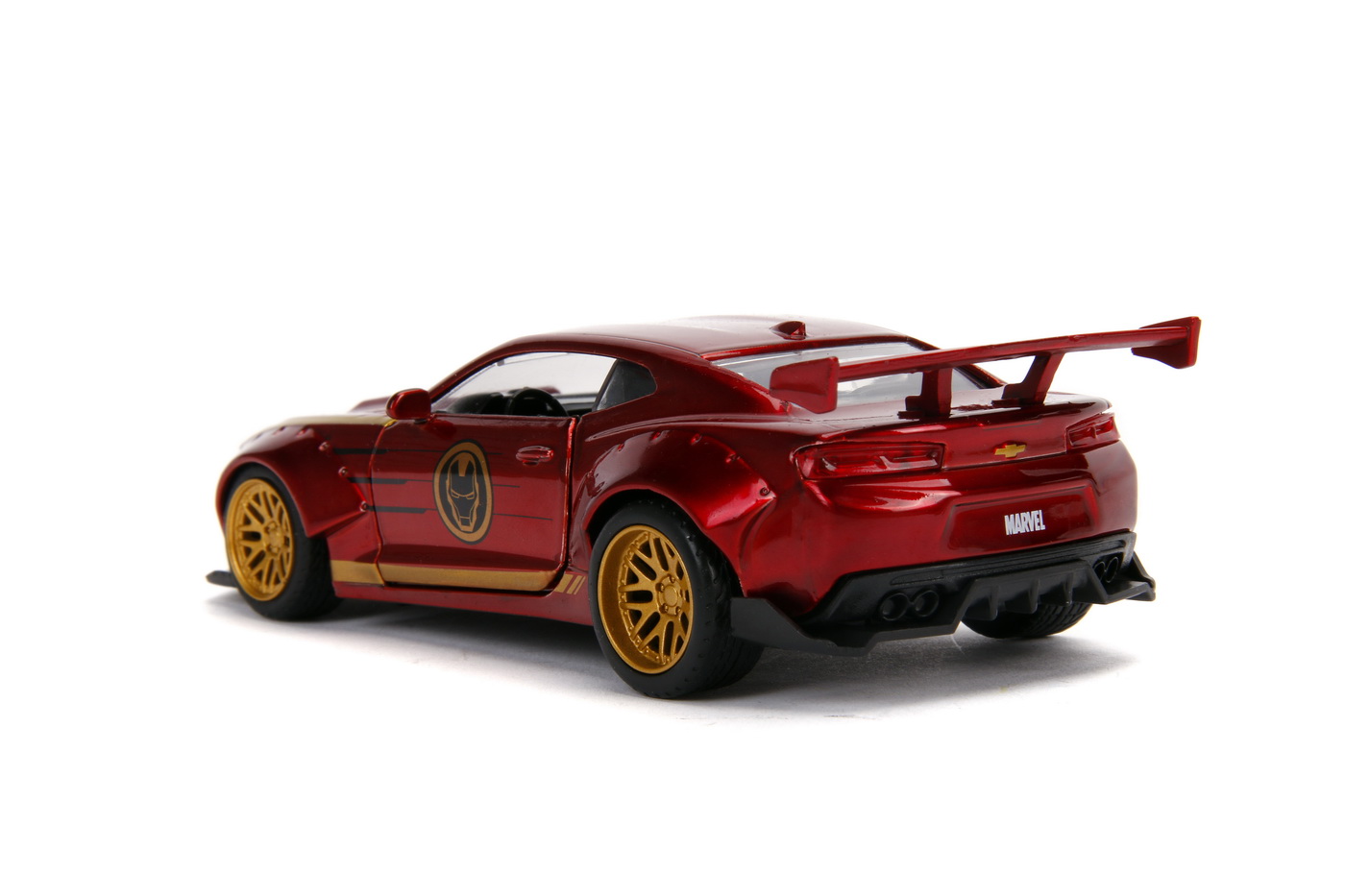 Masinuta metalica iron man 2016 chevy camaro ss scara 1 la 32