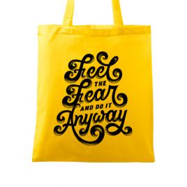 Sacosa din panza feel the fear and do it anyway galben