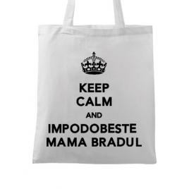 Sacosa din panza impodobeste mama bradul alb