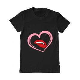 Tricou adler barbat buze si inima negru