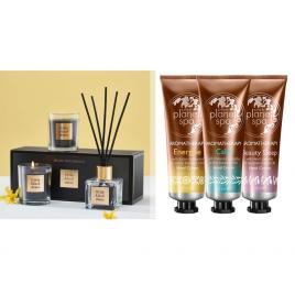 Set 2 buc. : Set pentru maini catifelate Planet Spa si Set cadou Little Black Dress