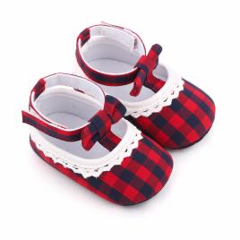 Pantofiori in carouri rosii pentru fetite (marime disponibila: 6-9 luni