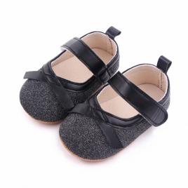 Pantofiori negri cu fundita (marime disponibila: 3-6 luni (marimea 18