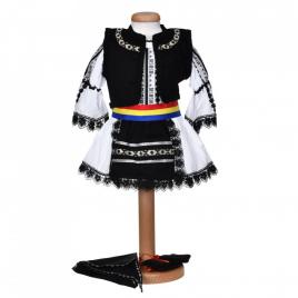 Costum popular botez pentru fetite, 6 piese, broderie neagra, brau tricolor,