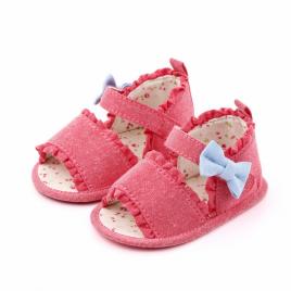 Sandalute roz corai pentru fetite (marime disponibila: 3-6 luni (marimea 18