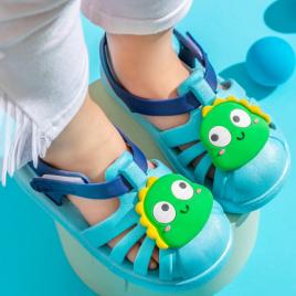 Papuci bleu tip sandaluta din cauciuc pentru copii - dino (marime disponibila:
