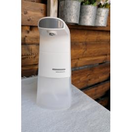Dispenser pentru sapun lichid cu senzor