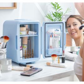 Mini frigider pentru produse cosmetice