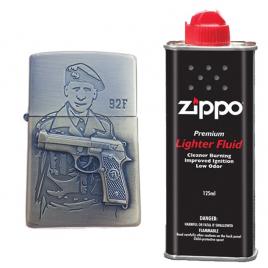 Bricheta tip zippo, 3d relief, metalica, soldat pistol 92f si lichid zippo 125 ml