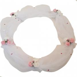 Tul pentru decor cristelnita, 15 trandafiri sapun roz si albi, 231 cm