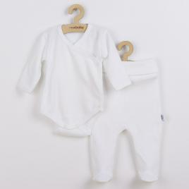 Set 2 piese: body cu maneca lunga si pantaloni cu botosei, marime 62, din bumbac 100%, new baby, practical white