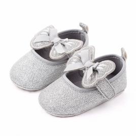 Pantofiori sidefati pentru fetite - fluturas (marime disponibila: 6-9 luni