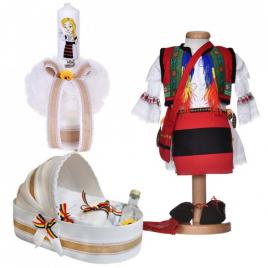 Set costum popular fetita, trusou botez landou si lumanare, decor traditional,