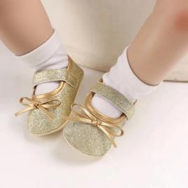 Pantofiori aurii cu fundita aurie (marime disponibila: 12-18 luni (marimea 21