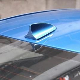 Antena auto activa am - fm tip shark tail culoare albastru